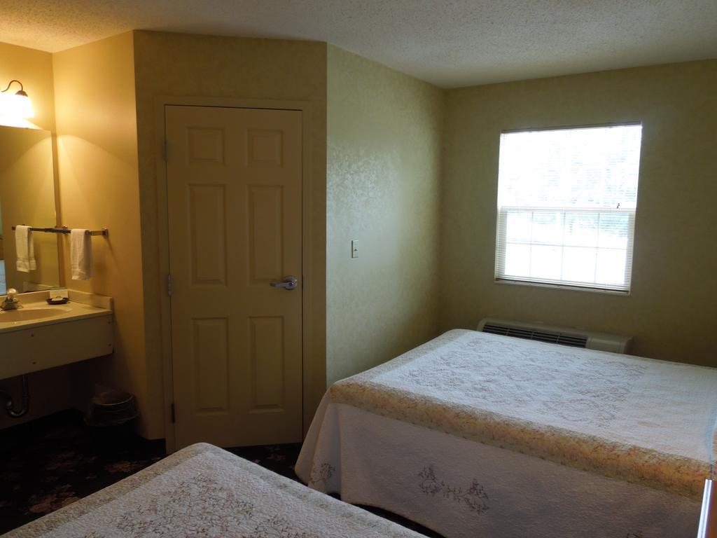 Ourguest Inn And Suites Catawba Island Port Clinton Bilik gambar